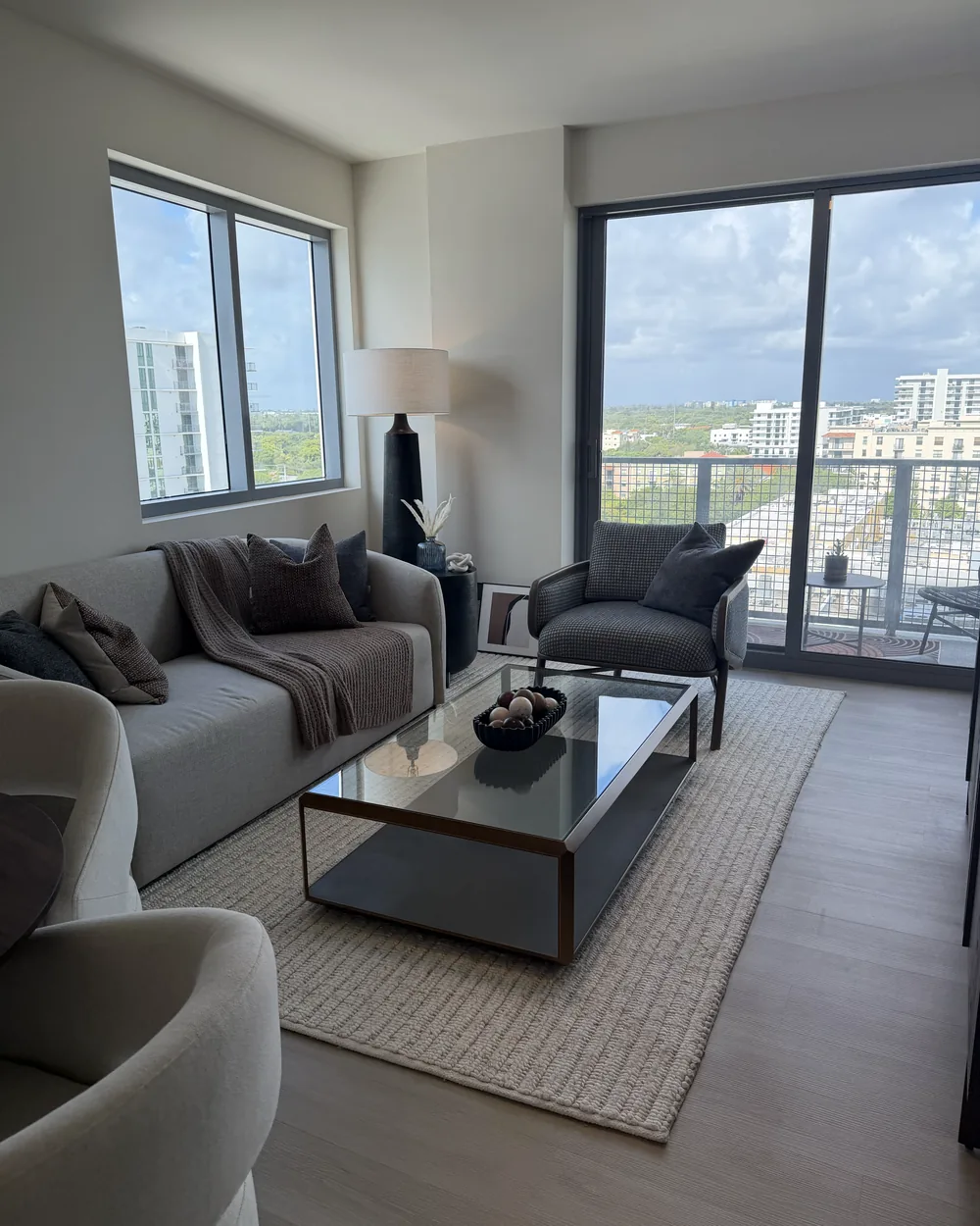 Doral apartment